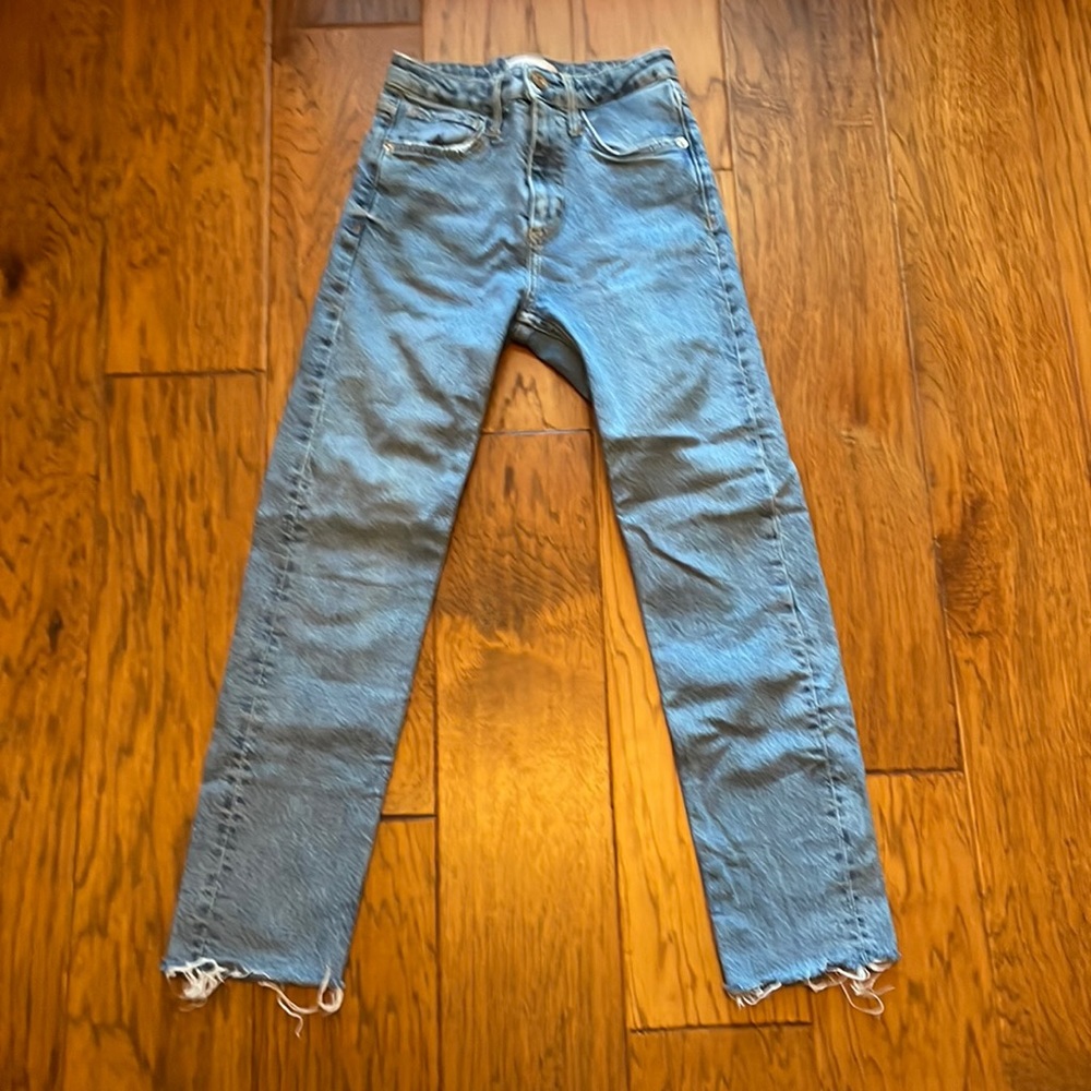 Women’s Straight Leg Jeans